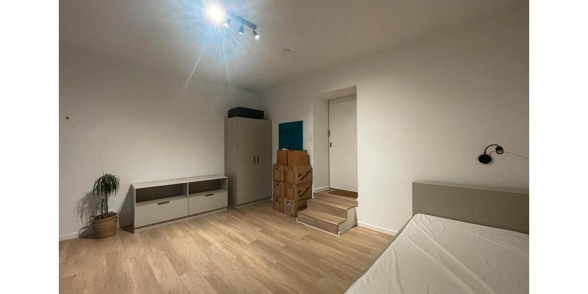 Wohnen auf Zeit Nürnberg Gleißhammer - 1 Zimmer, 110 m&sup2;, 550&euro; | Angebot:24387445