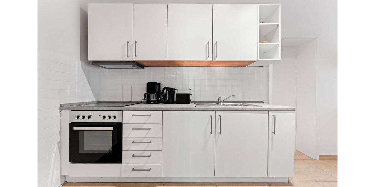Hochparterre Falkensee - 12 Zimmer, 218 m&sup2;, 23&euro; | Angebot:26613286