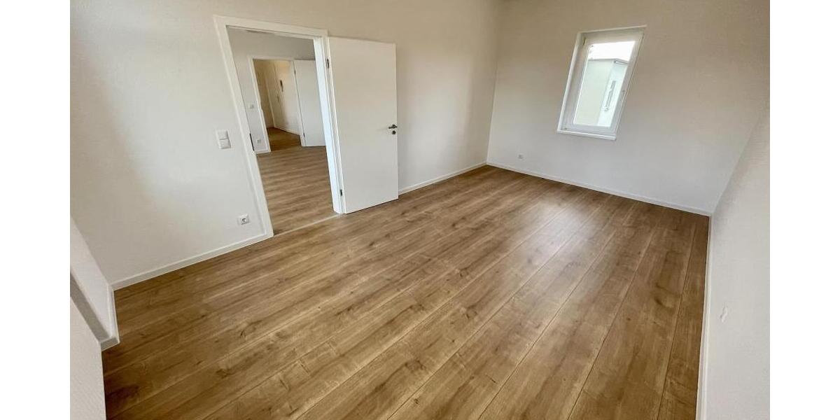 Modernisierte, helle 2 Zimmer Wohnung mit modernem Badezimmer! - Etagenwohnung Gera Ostviertel | Angebot:27370583