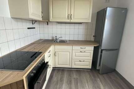 Wohnung Fraureuth - 3 Zimmer, 60 m&sup2;, 400&euro; | Angebot:25382167