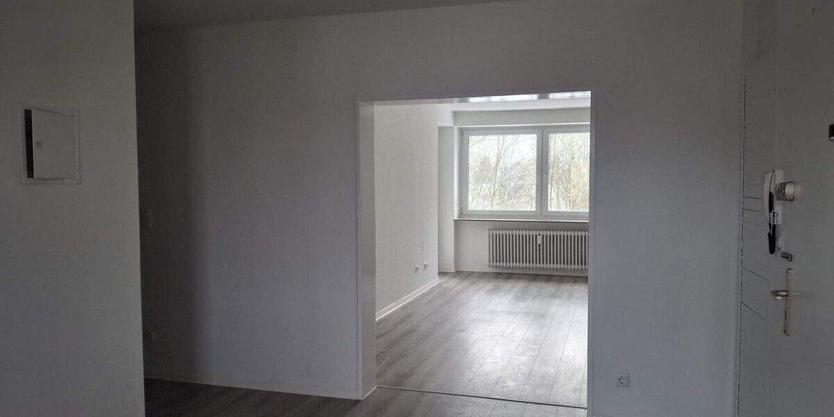 Etagenwohnung Bremerhaven Lehe - 2 Zimmer, 68 m&sup2;, 460&euro; | Angebot:25768771