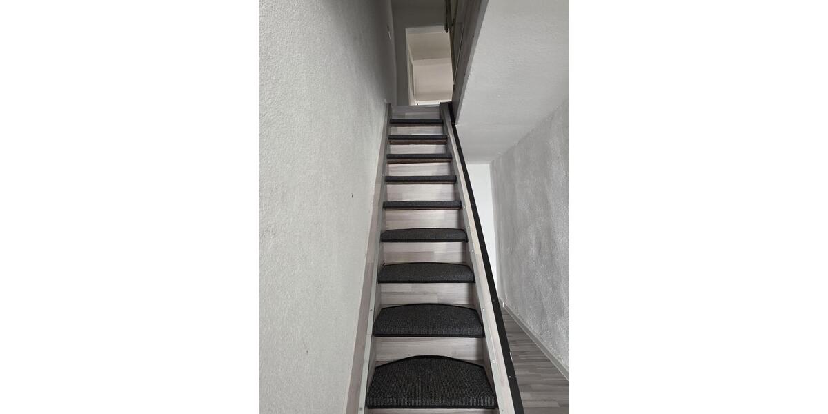 Etagenwohnung Walldürn - 4 Zimmer, 90 m&sup2;, 650&euro; | Angebot:25965678