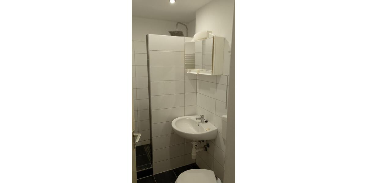 Hochparterre Saarbrücken Eschberg - 1 Zimmer, 24 m&sup2;, 370&euro; | Angebot:24832184