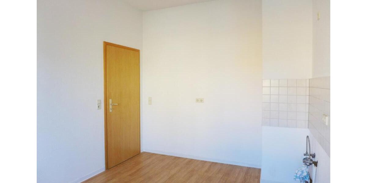 Erdgeschoßwohnung Limbach-Oberfrohna Oberfrohna - 2 Zimmer, 47 m&sup2;, 275&euro; | Angebot:25418310
