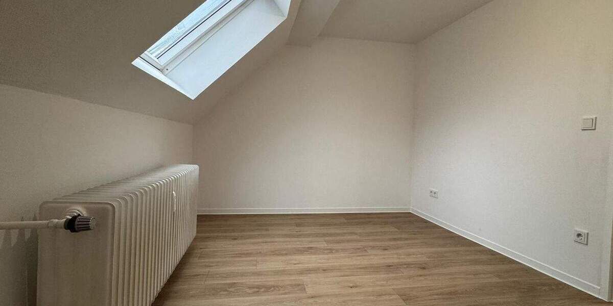 Etagenwohnung Saarbrücken Eschberg - 2 Zimmer, 50 m&sup2;, 495&euro; | Angebot:26744907