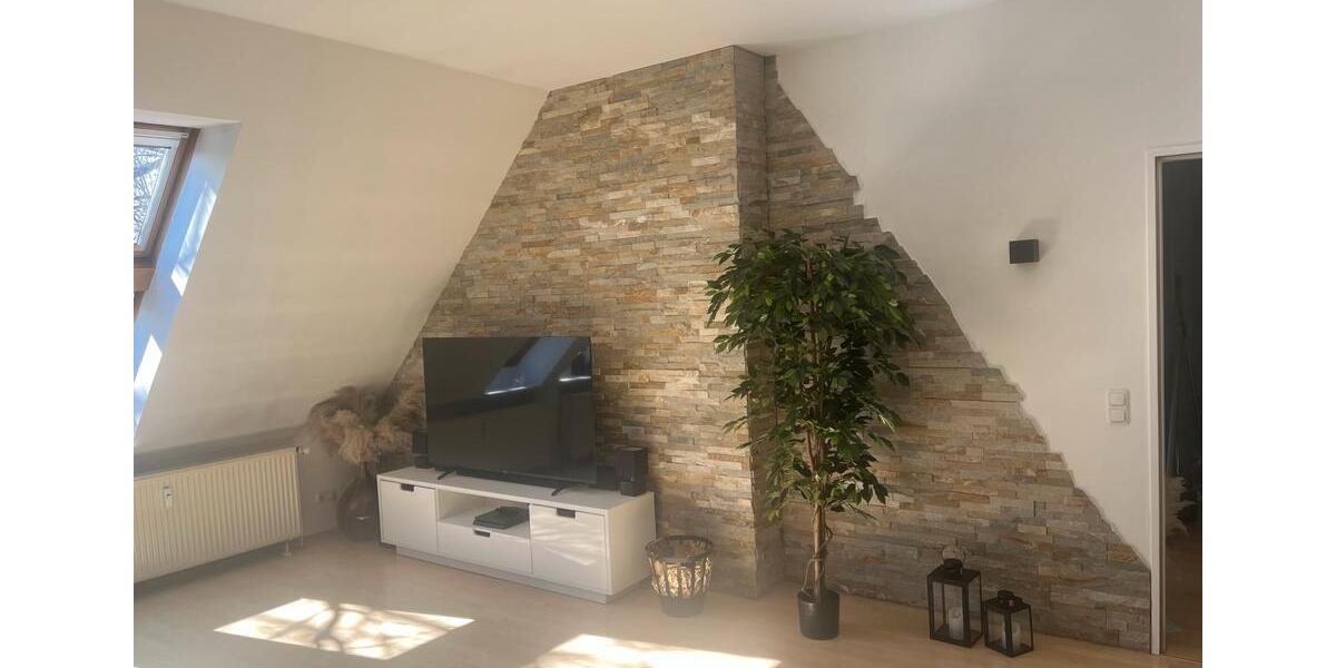 Etagenwohnung Celle Bostel - 2.5 Zimmer, 115 m&sup2;, 975&euro; | Angebot:26031901