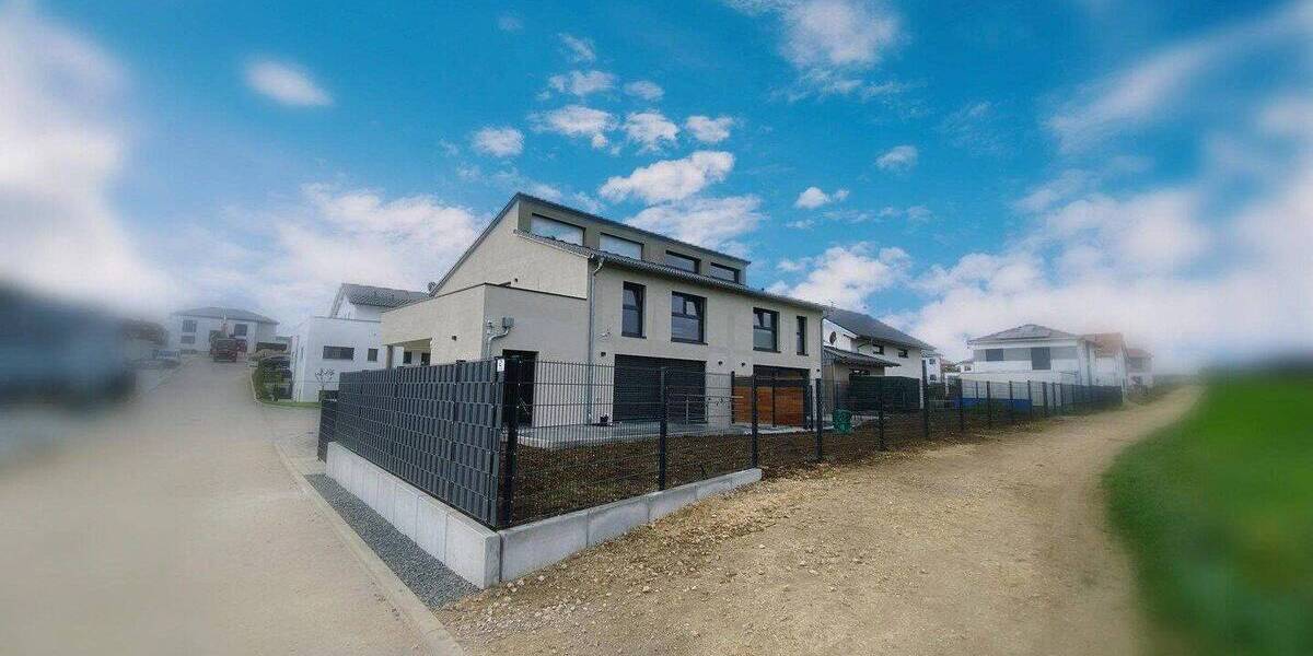 Doppelhaushälfte Amstetten - 7 Zimmer, 185 m&sup2;, 2.000&euro; | Angebot:26819968