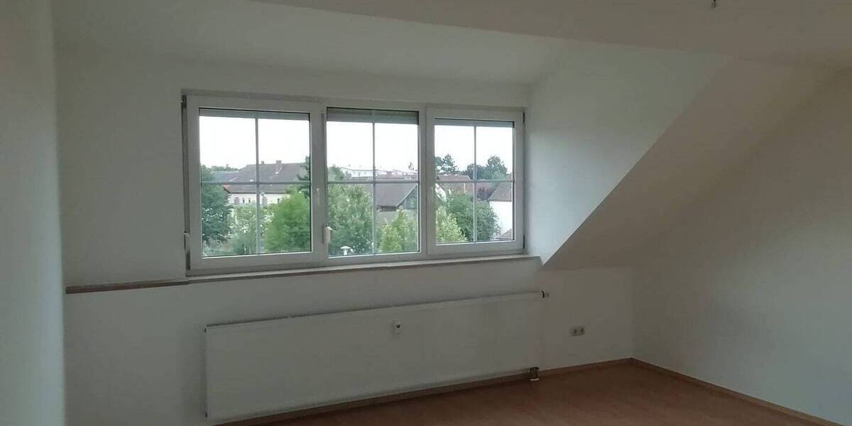 Etagenwohnung Bad Staffelstein - 3 Zimmer, 82 m&sup2;, 775&euro; | Angebot:26117451