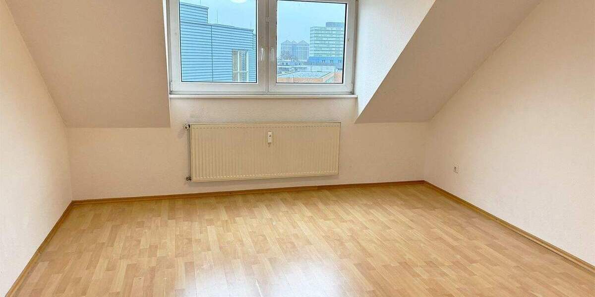 Etagenwohnung Essen Stadtkern - 4 Zimmer, 95 m&sup2;, 890&euro; | Angebot:24341337