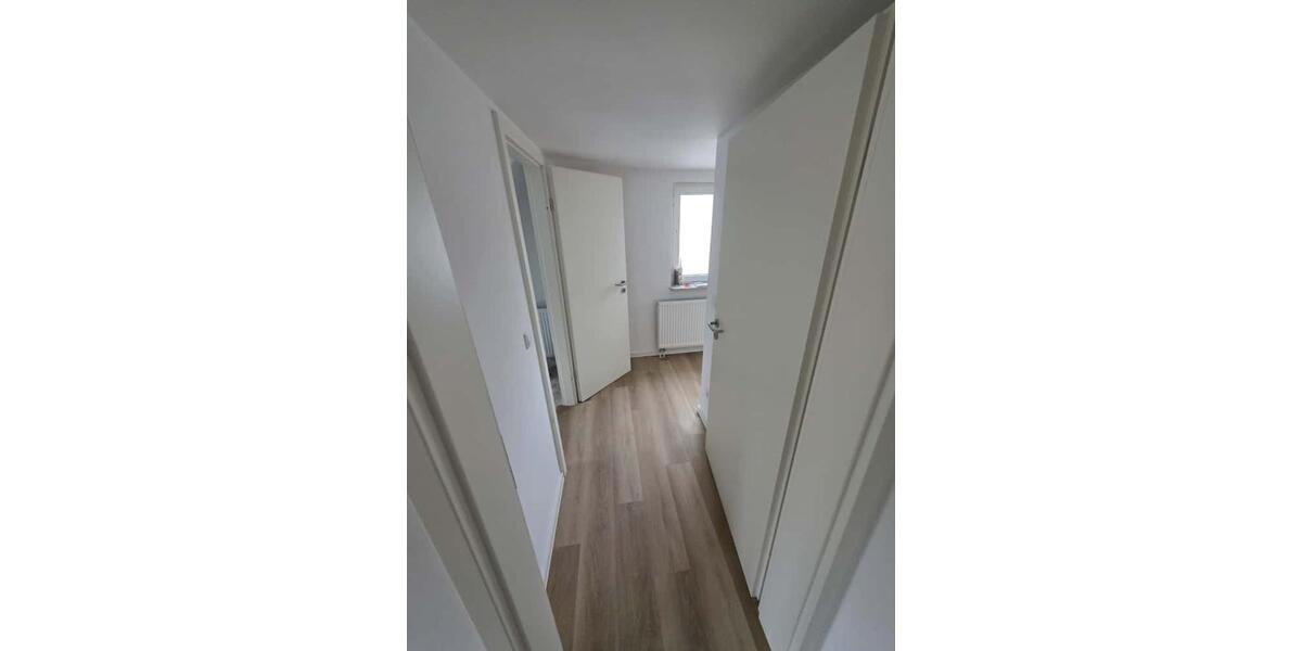 Dachgeschoßwohnung Wiesbaden Bierstadt - 2 Zimmer, 47 m&sup2;, 850&euro; | Angebot:23406588