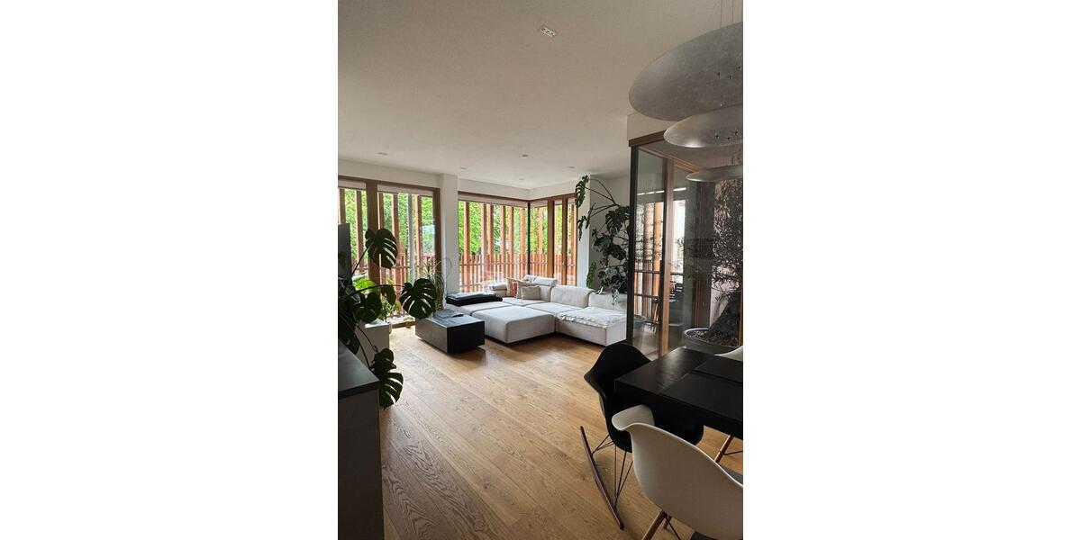 Etagenwohnung Amberg - 4 Zimmer, 146 m&sup2;, 1.990&euro; | Angebot:26544050