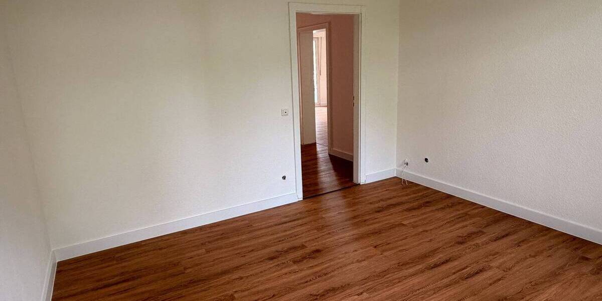 Etagenwohnung Köln Lindenthal - 2 Zimmer, 85 m&sup2;, 1.530&euro; | Angebot:26731055