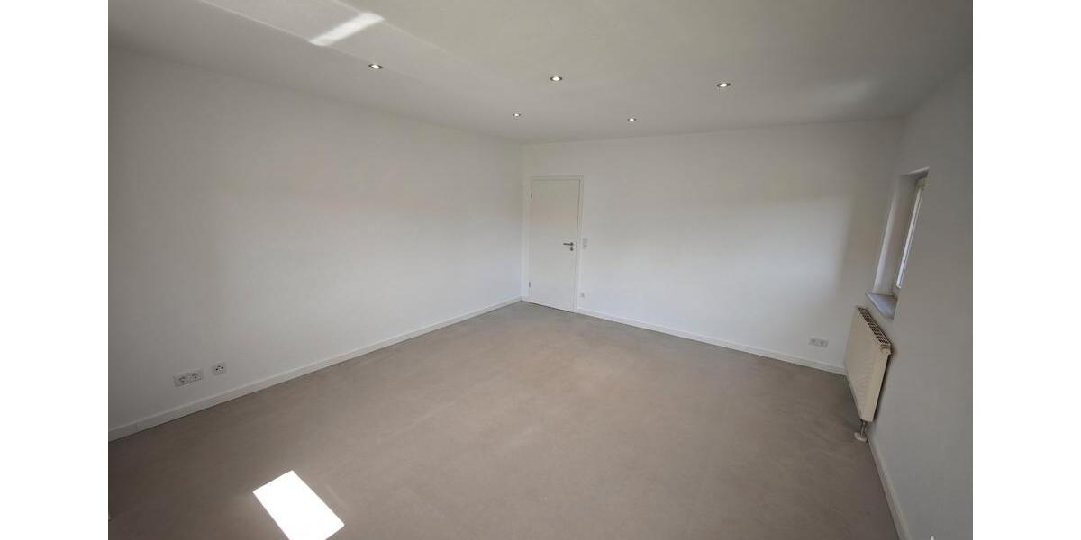 Dachgeschoßwohnung Bad Langensalza - 2 Zimmer, 76 m&sup2;, 700&euro; | Angebot:26577958