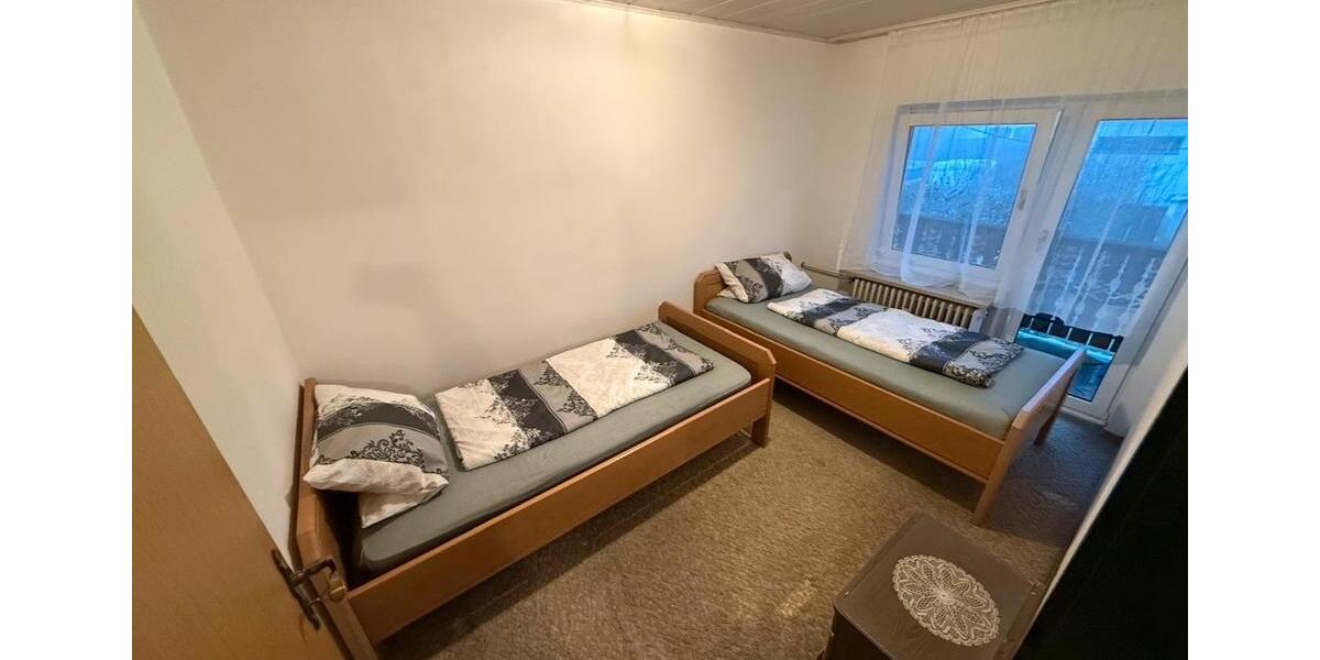 Wohnen auf Zeit Holzkirchen - 5 Zimmer, 140 m&sup2;, 600&euro; | Angebot:25927976