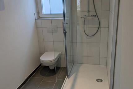 Renovierte 3ZKB 72m² - neue Einbauküche - 3er WG möglich zimmer