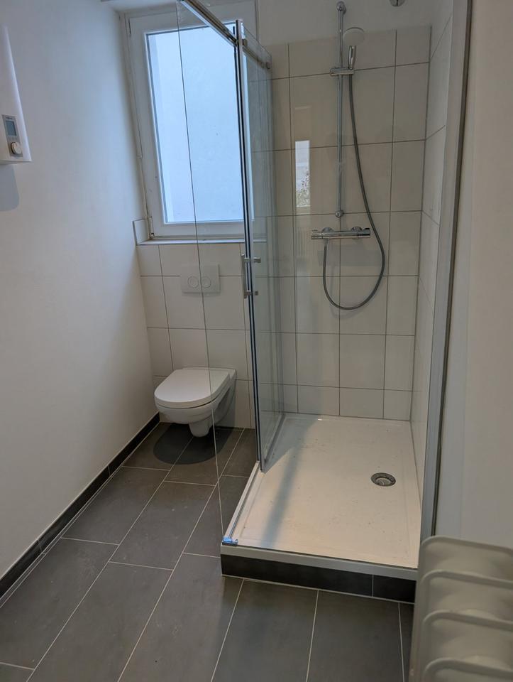 Renovierte 3ZKB 72m² - neue Einbauküche - 3er WG möglich zimmer