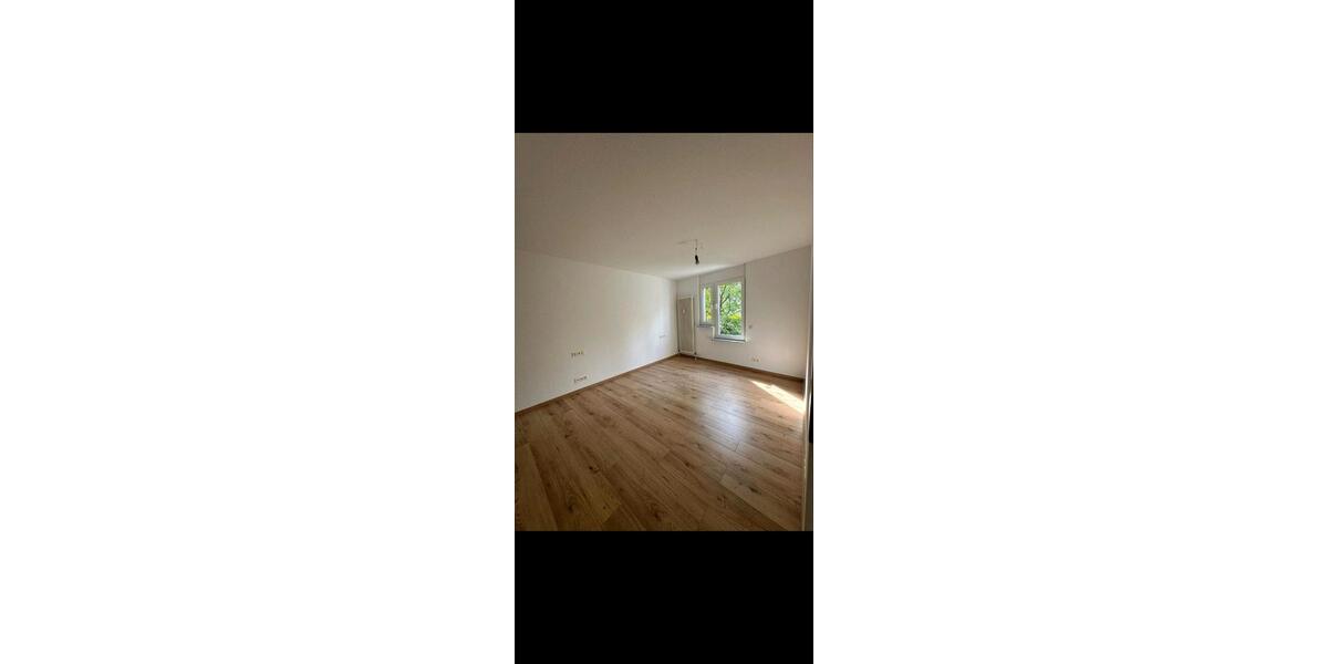 Erdgeschoßwohnung Sonnenbühl - 2.5 Zimmer, 65 m&sup2;, 850&euro; | Angebot:26121018