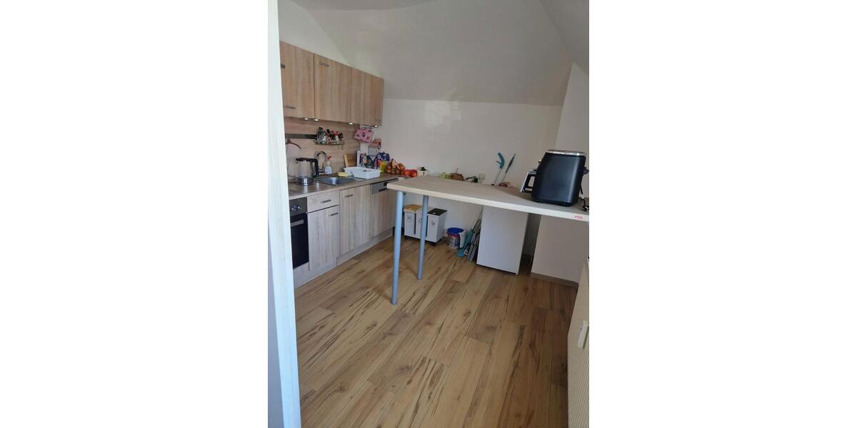 Dachgeschoßwohnung Hildburghausen - 2.5 Zimmer, 55 m&sup2;, 450&euro; | Angebot:25851691