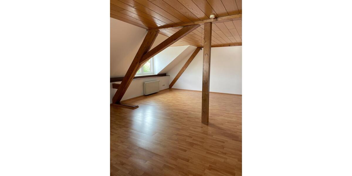 Dachgeschoßwohnung Breitenbach - 5 Zimmer, 110 m&sup2;, 770&euro; | Angebot:24592735