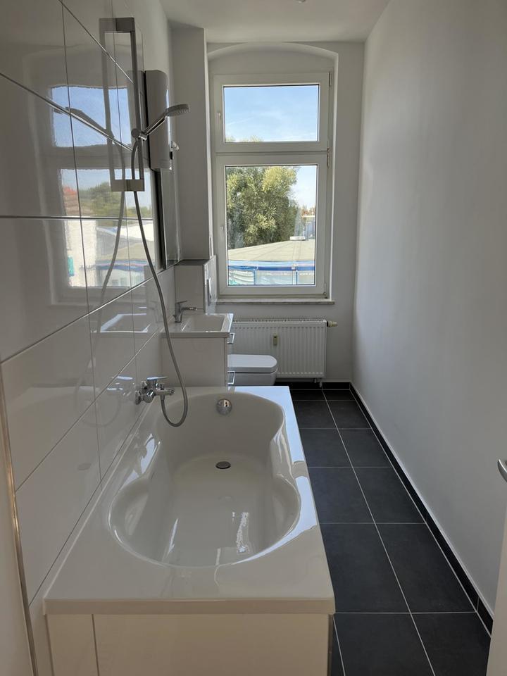 Lichtdurchflutete 2-Zimmer Wohnung zimmer