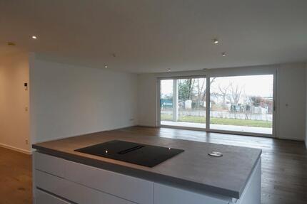 Wohnung Empfingen - 3 Zimmer, 132 m&sup2;, 2.600&euro; | Angebot:25055273