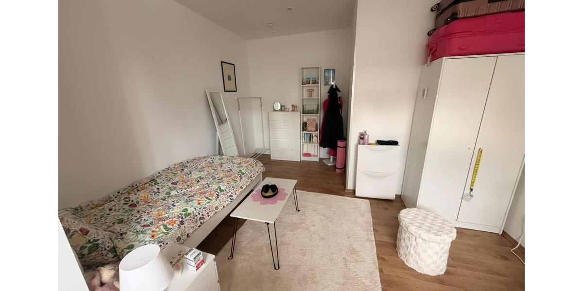 Wohnen auf Zeit Bochum Günnigfeld - 1 Zimmer, 13 m&sup2;, 450&euro; | Angebot:26094125