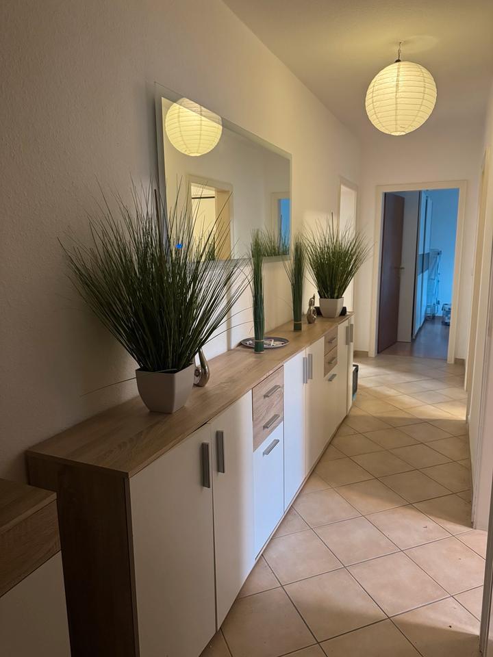 Komplett möblierte Wohnung in Essen Borbeck - 3.5 Zimmer, 75qm