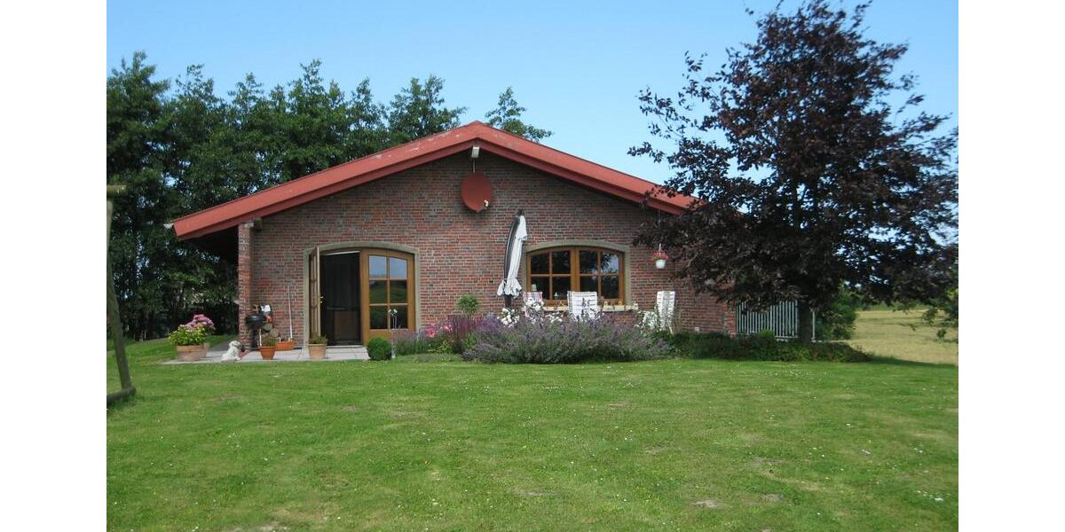 Einfamilienhaus Dornum - 6 Zimmer, 110 m&sup2;, 1.150&euro; | Angebot:26638317