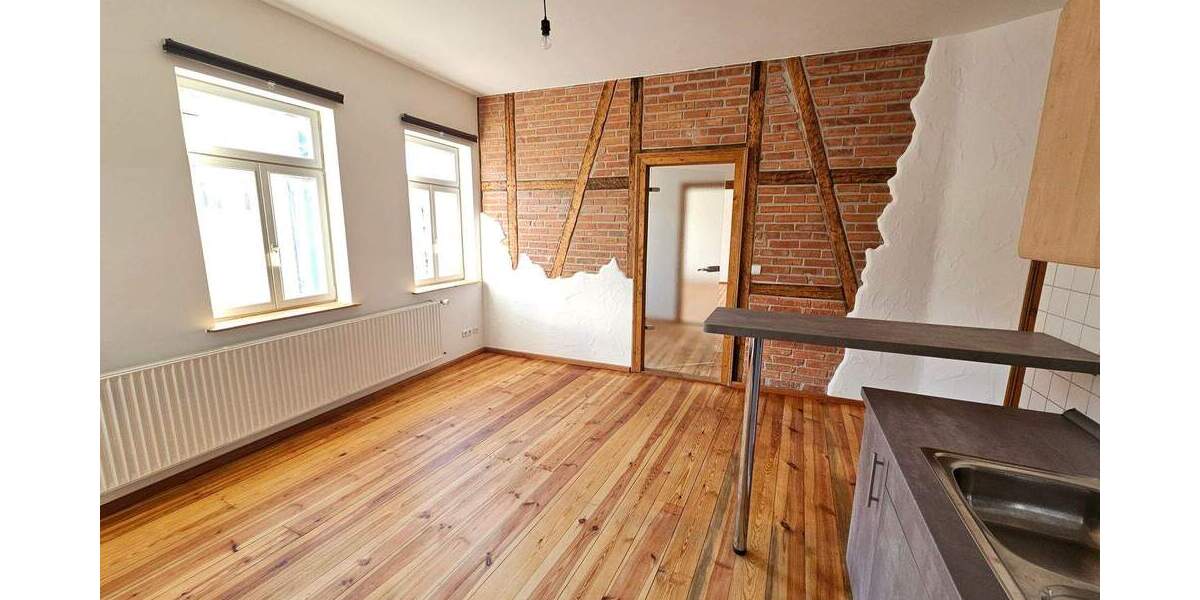 Etagenwohnung Coburg - 4 Zimmer, 112 m&sup2;, 890&euro; | Angebot:25916724