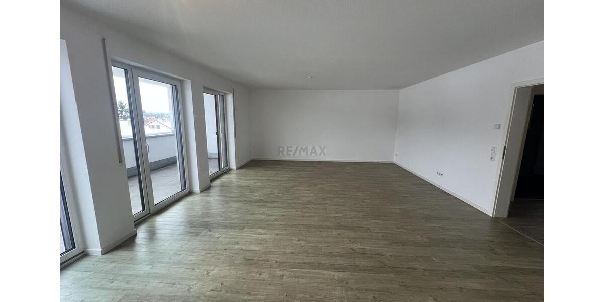 Dachgeschoßwohnung Göppingen Faurndau - 2 Zimmer, 91 m&sup2;, 1.200&euro; | Angebot:24687416