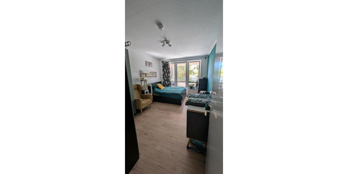 Etagenwohnung Frankfurt (Oder) - 2 Zimmer, 67 m&sup2;, 779&euro; | Angebot:26567301