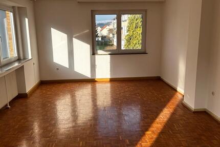 Wohnung Hameln - 3 Zimmer, 85 m&sup2;, 700&euro; | Angebot:26431910