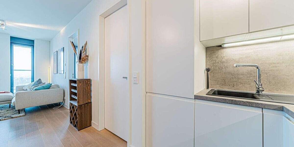 Etagenwohnung Frankfurt am Main Sachsenhausen - 2 Zimmer, 67 m&sup2;, 2.650&euro; | Angebot:24903140