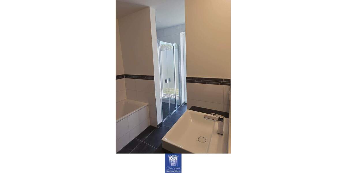 Etagenwohnung Döbeln - 4 Zimmer, 133 m&sup2;, 1.330&euro; | Angebot:25781179