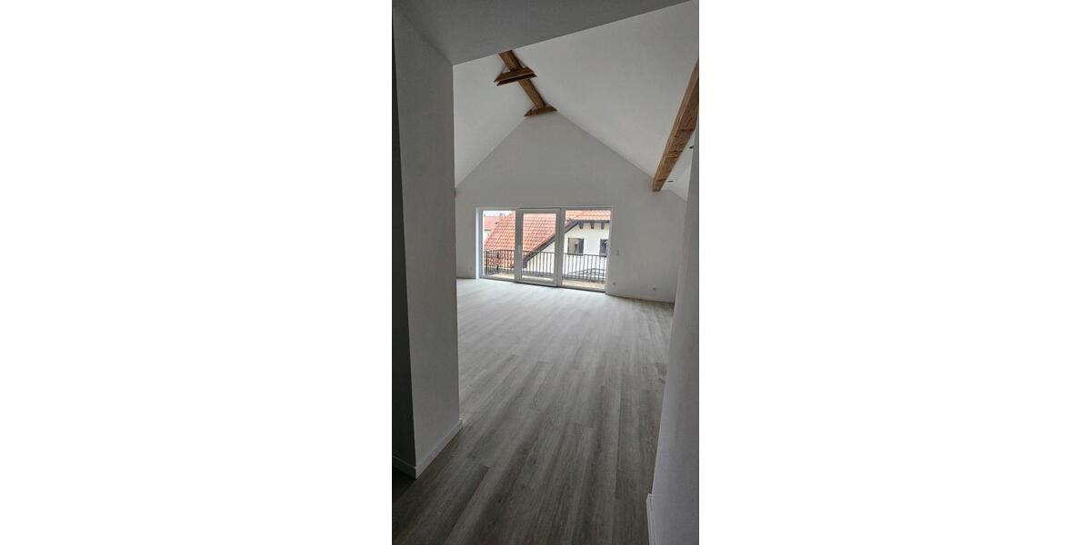 Erstbezug! 3,5-Zimmer-DG Wohnung mit Balkon ohne Provision zimmer