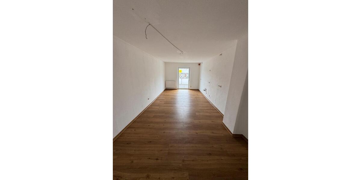 Gewerbeobjekt Weiden in der Oberpfalz - 250&euro; | Angebot:25904563