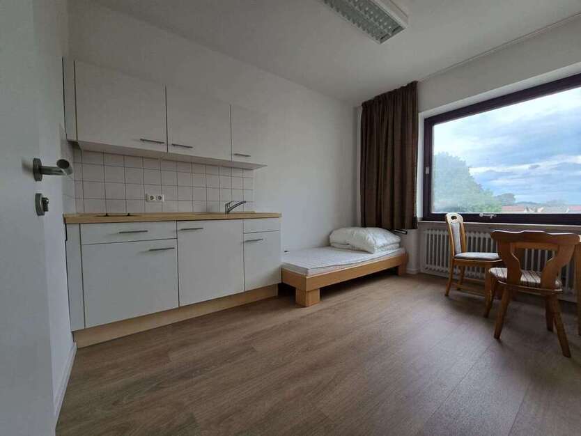 Wohnung zum Mieten in Arnstorf 200 € 14.92 m²