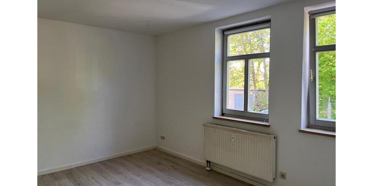 Erdgeschoßwohnung Reichenbach im Vogtland - 2 Zimmer, 38 m&sup2;, 210&euro; | Angebot:25872492