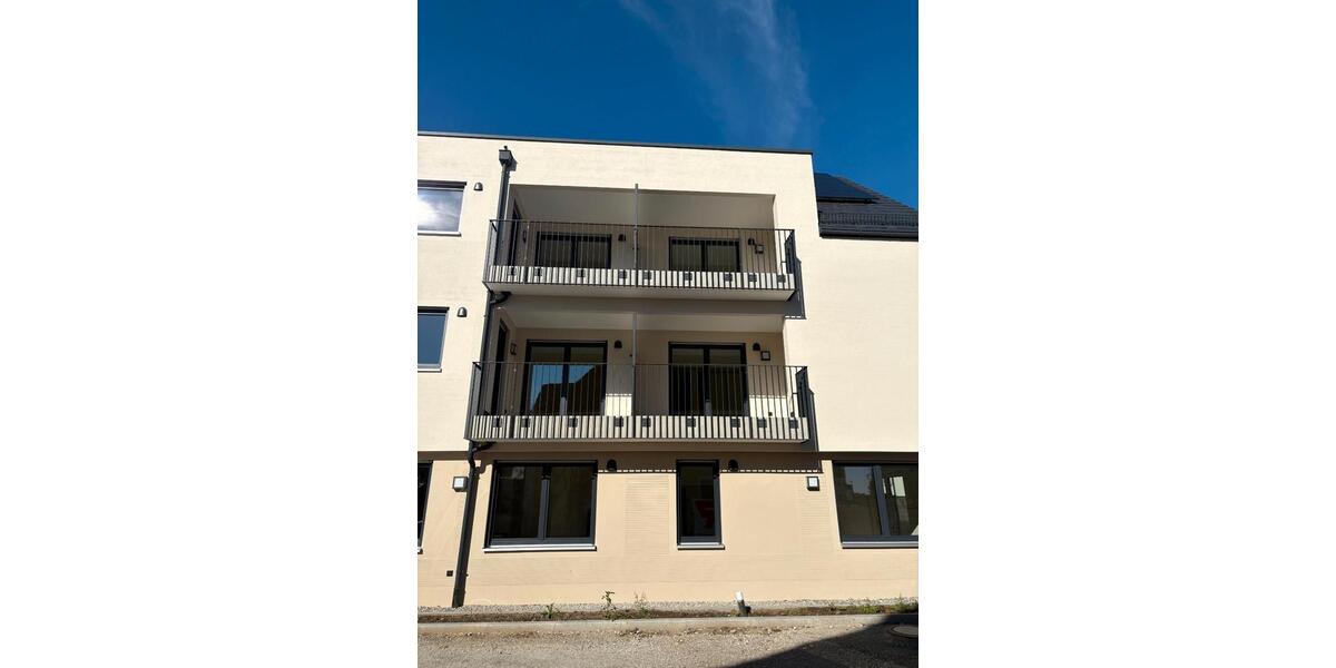 Dachgeschoßwohnung Dinkelscherben - 2 Zimmer, 66 m&sup2;, 1.000&euro; | Angebot:26120686