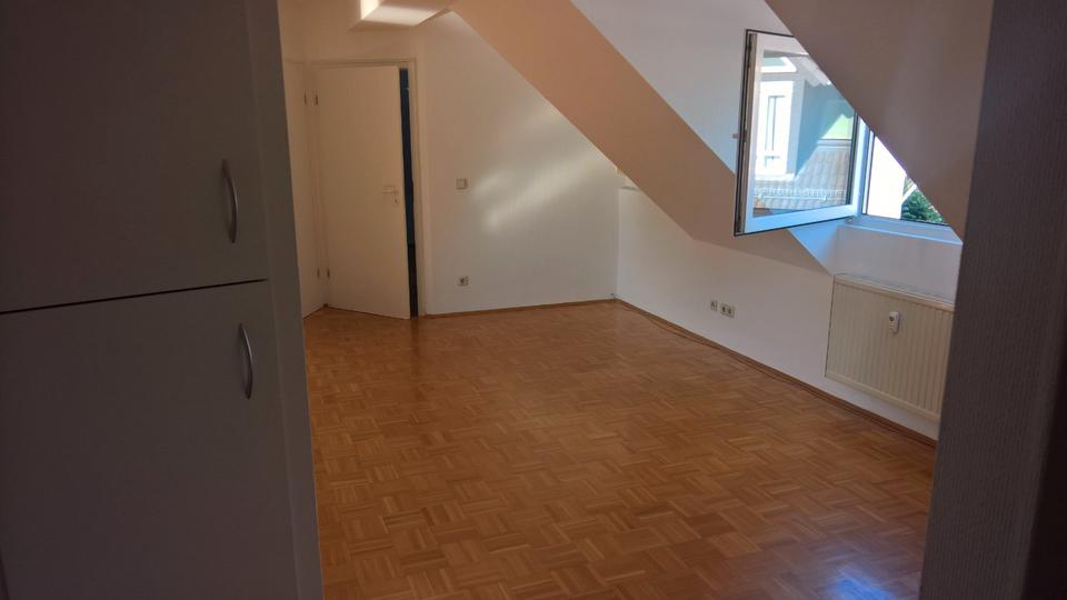 Dachgeschoßwohnung Laufach - 3 Zimmer, 60 m&sup2;, 500&euro; | Angebot:26496174