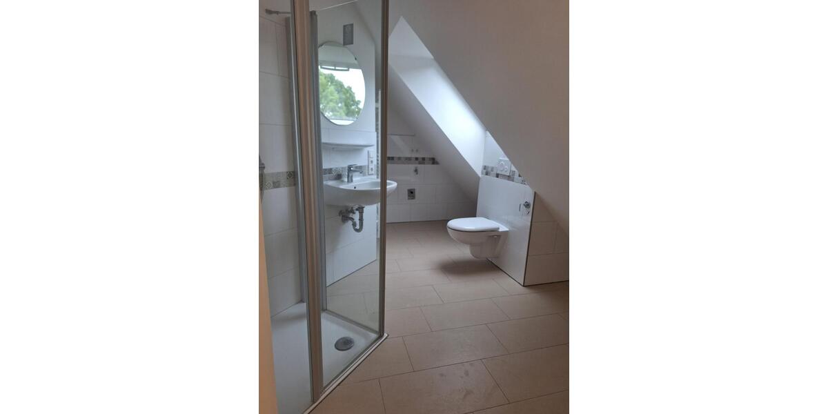 Dachgeschoßwohnung Esens - 2 Zimmer, 43 m&sup2;, 520&euro; | Angebot:24977227