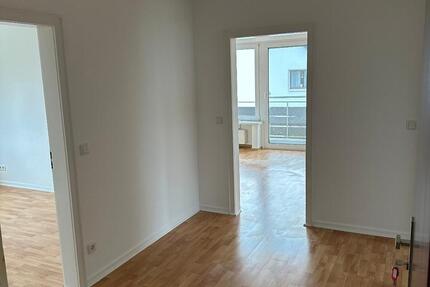 Wohnung Erwitte - 4 Zimmer, 81 m&sup2;, 730&euro; | Angebot:25151181