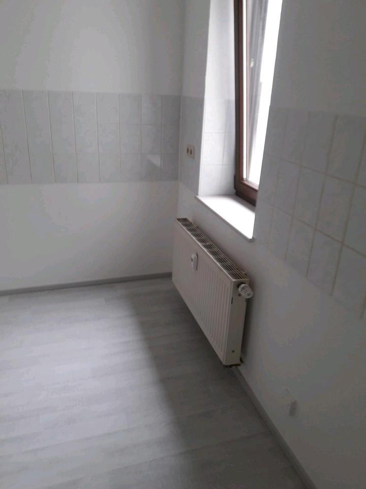 Schöne helle 2 Zimmer Wohnung