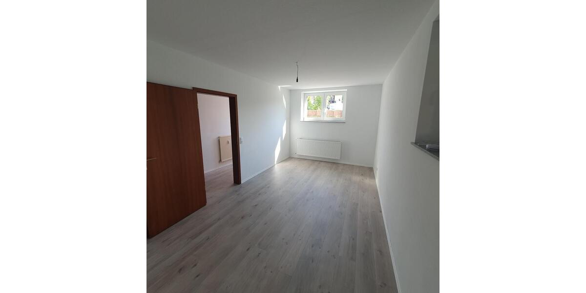 Erdgeschoßwohnung Wolfhagen - 3 Zimmer, 87 m&sup2;, 650&euro; | Angebot:26252825