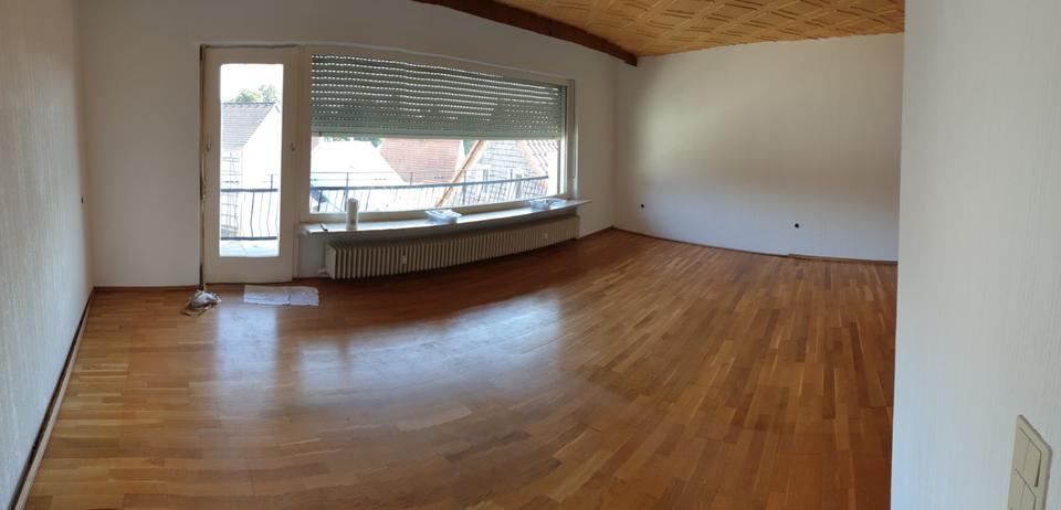 Etagenwohnung Wabern - 3 Zimmer, 116 m&sup2;, 690&euro; | Angebot:25343823