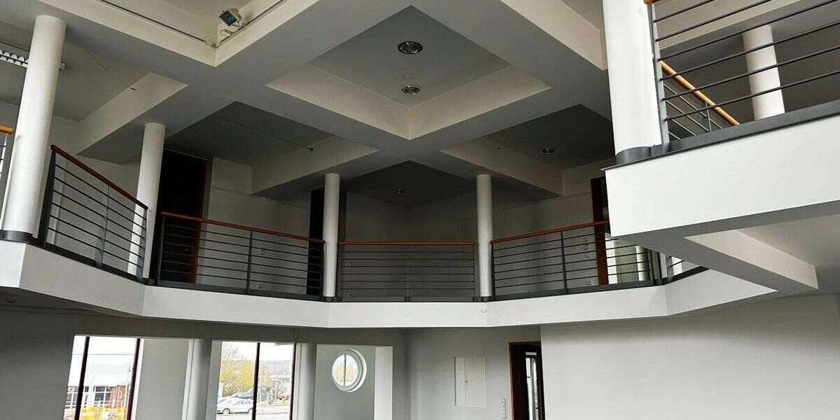 Gewerbeobjekt Haßfurt - 5 Zimmer, 382 m&sup2;, 2.300&euro; | Angebot:25771701