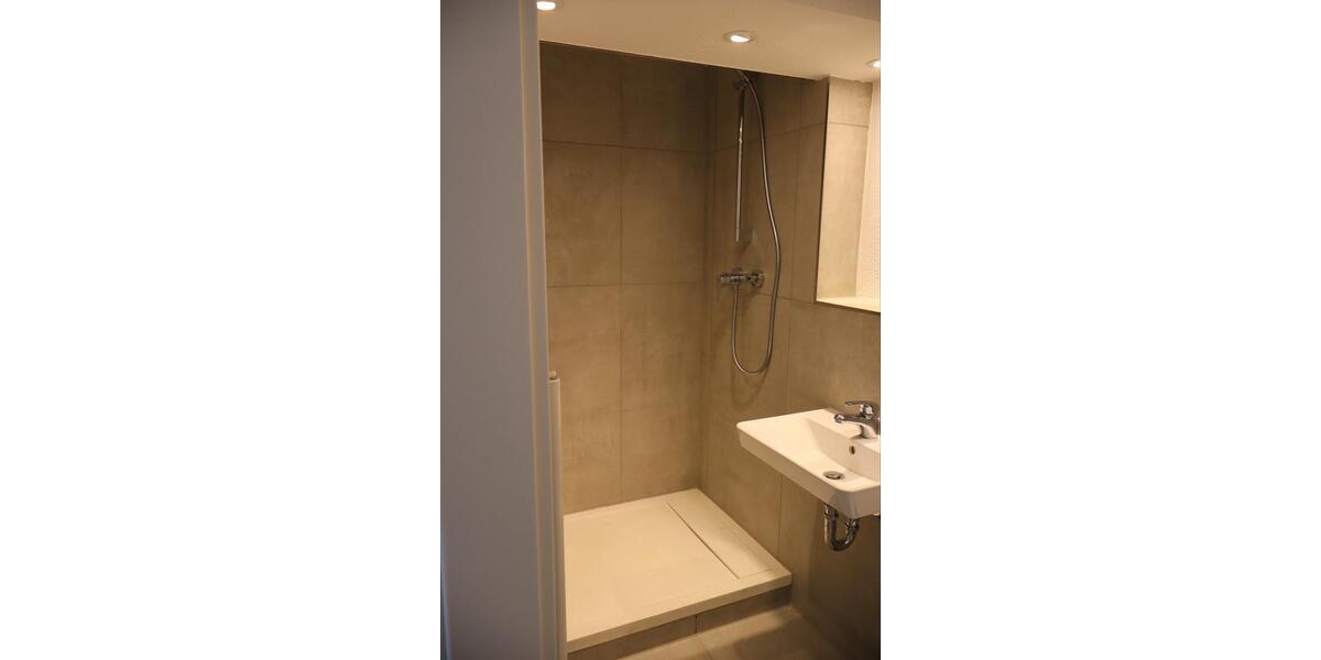 Erdgeschoßwohnung Reutlingen Reutlingen-Betzingen - 2 Zimmer, 60 m&sup2;, 1.050&euro; | Angebot:25225427