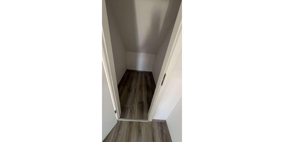 Etagenwohnung BORNA-Neukirchen Neukirchen - 2 Zimmer, 54 m&sup2;, 398&euro; | Angebot:24515191