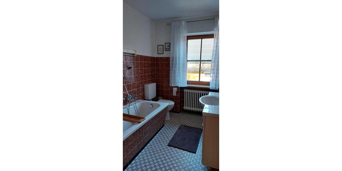 Wohnen auf Zeit Bruckberg - 3.5 Zimmer, 75 m&sup2;, 810&euro; | Angebot:24872791