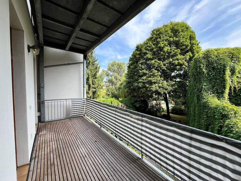 charmante 3- Raumwohnung mit Balkon und Stellplatz im Görlitzer Zentrum ! 3 zimmer